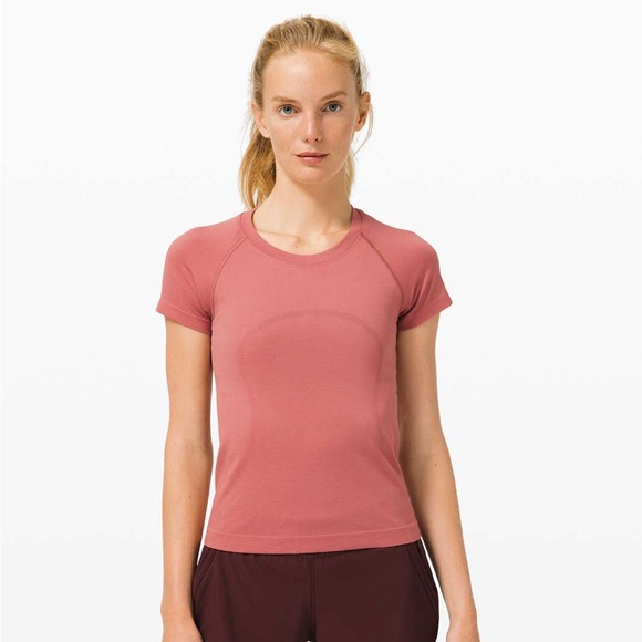 Lululemon women’s swiftly race length short sleeve, size 4, cherry tint - Picture 1 of 6